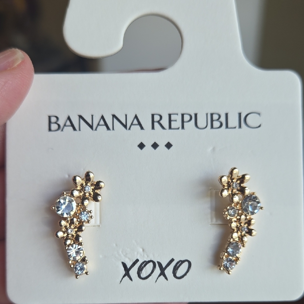 Banana Republic Gold Floral Earrings